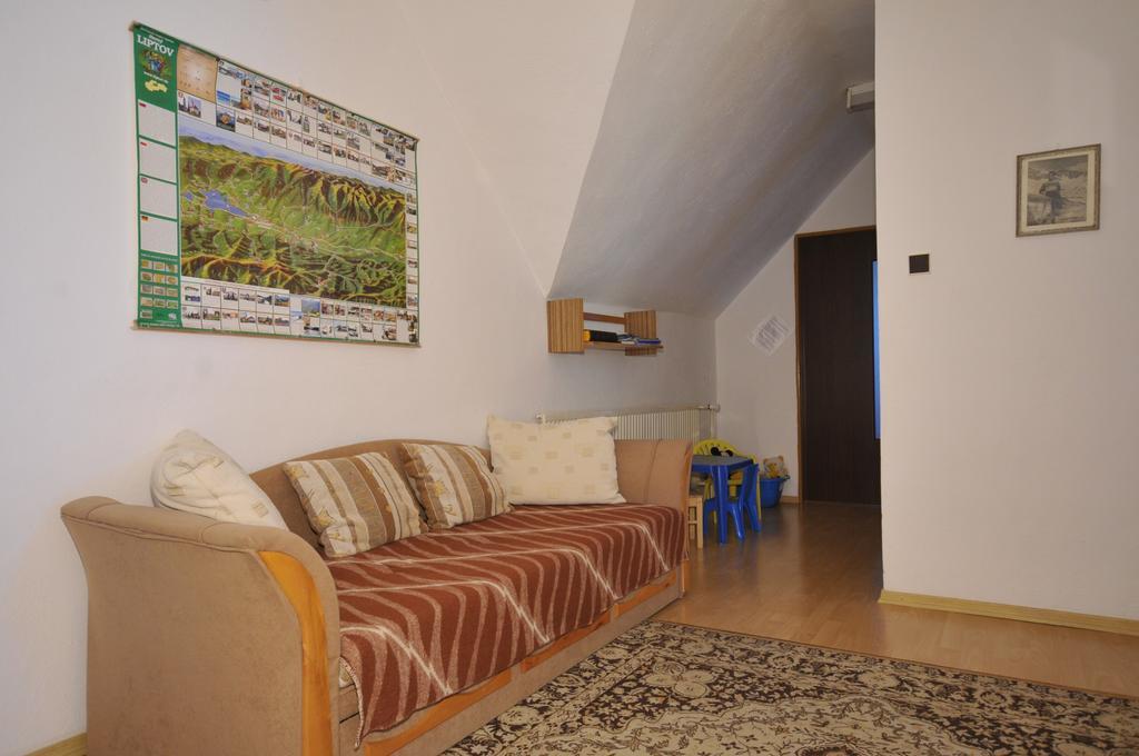 Vila Helena Hotel Liptovsky Jan Bagian luar foto